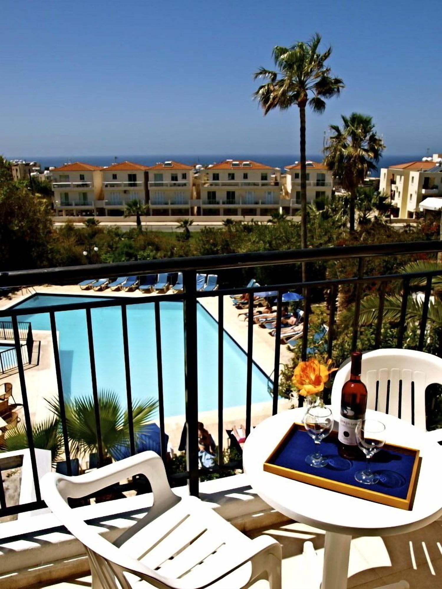 Hilltop Gardens Hotel Apartments Paphos Kültér fotó